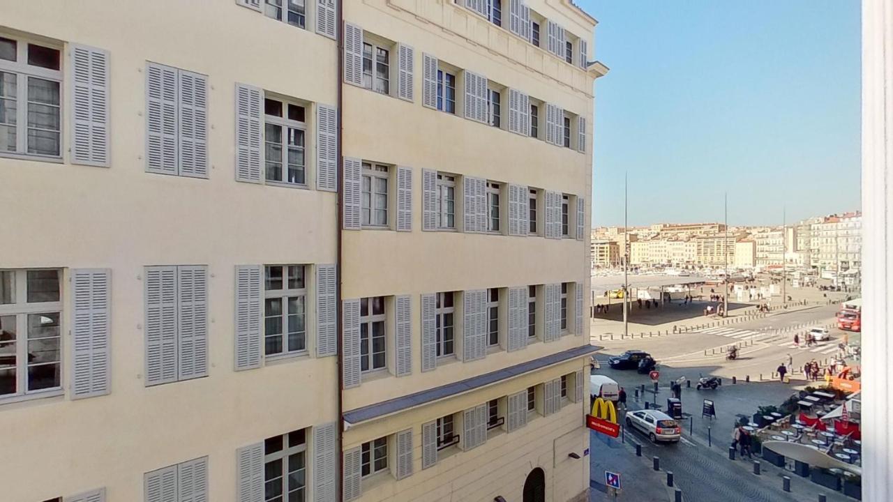 Le Pytheas Vieux Port Marseille